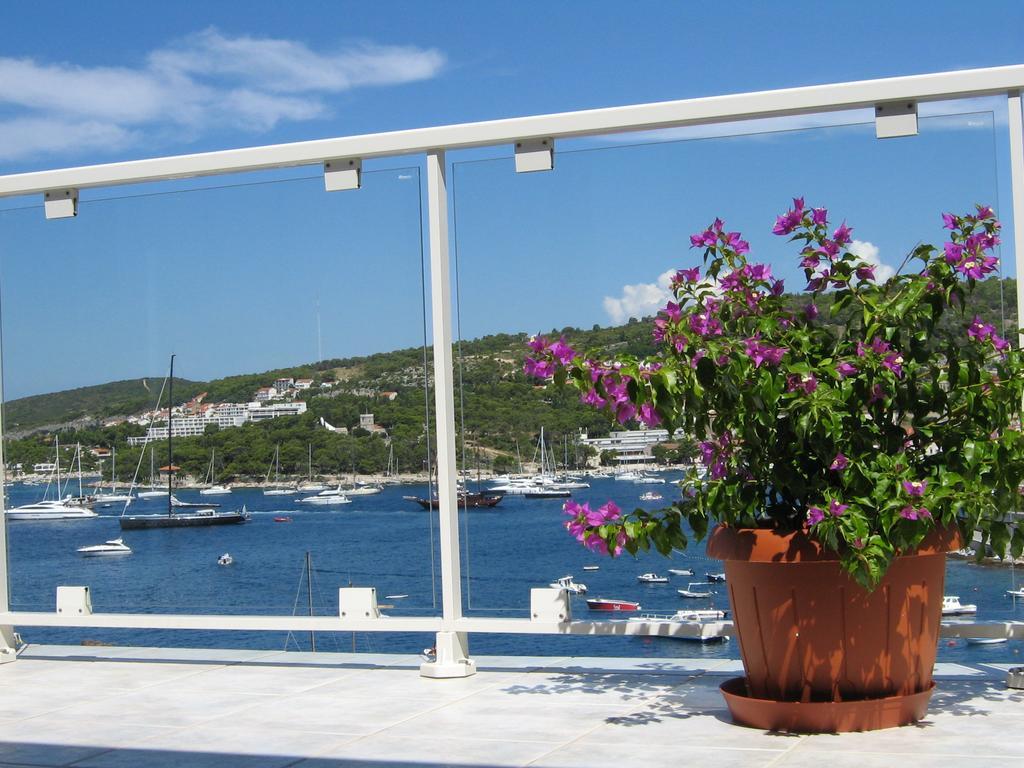 Seaview Guesthouse - Zf Hvar Đảo Hvar Ngoại thất bức ảnh